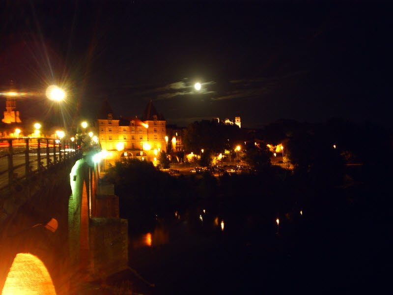 When you walk home after a night with new found friends at the local restaurant in Montaubon you see the reason why the French have perfected romance in art and literature. The evenings bring tears to your eyes and of course the delicious red wine helps too!