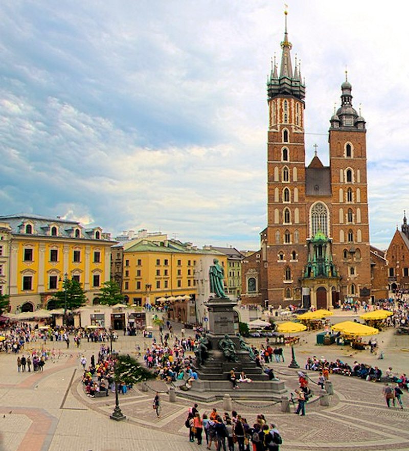 Poland is a safe destination that we don't often think of as a choice for a vacation. Time to think twice and try new things!